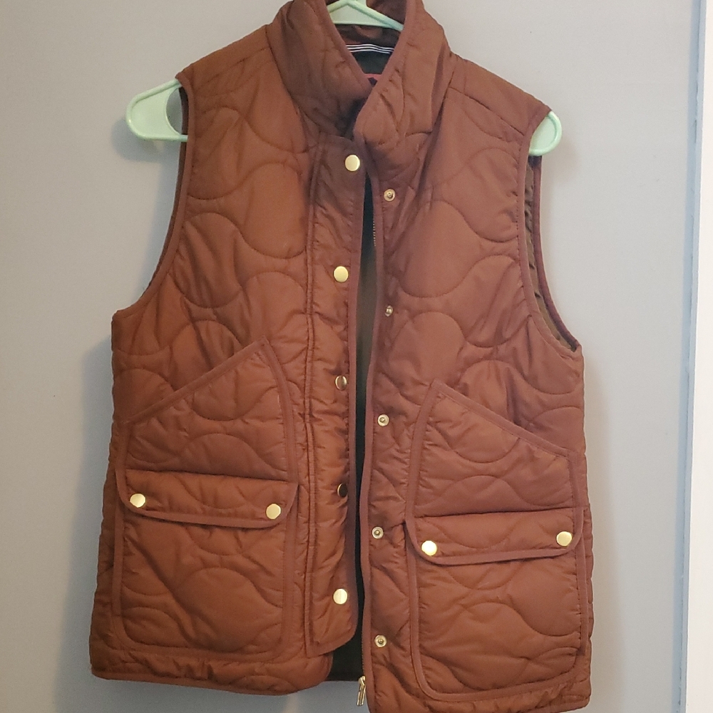 J. Crew Rich Tan Color Puffer Vest. NWOT